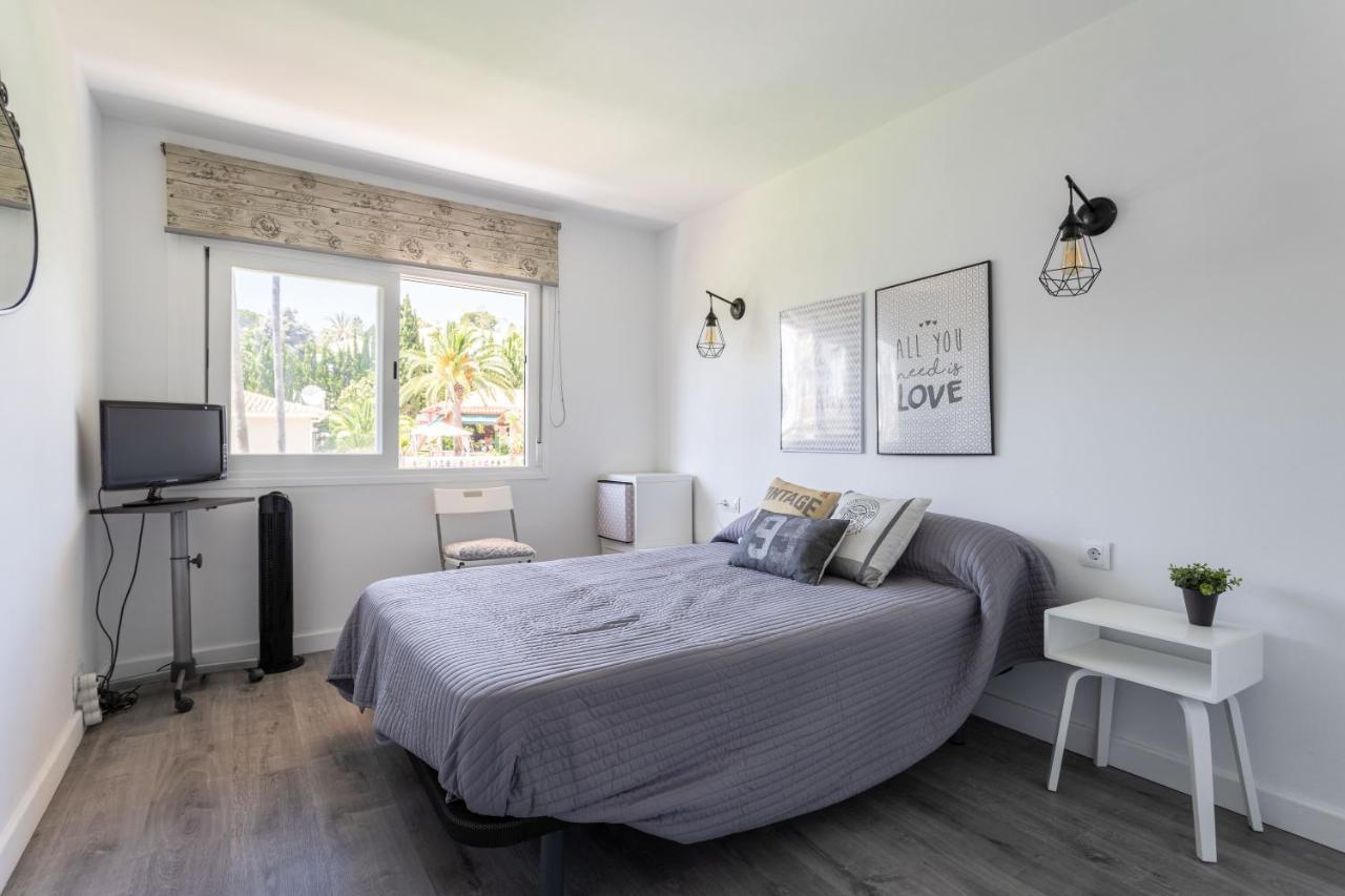 Oleholidays Duplex Dunas Beach Carib Playa Марбелья Экстерьер фото